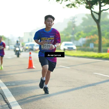 Runner Photo 8010652