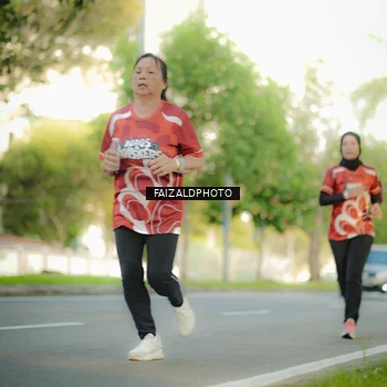Runner Photo 8010666