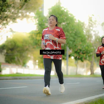 Runner Photo 8010676