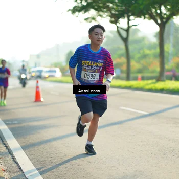 Runner Photo 8010678