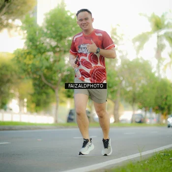 Runner Photo 8010693