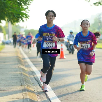 Runner Photo 8010695
