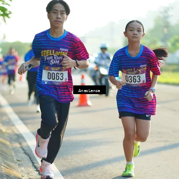 Runner Photo 8010696