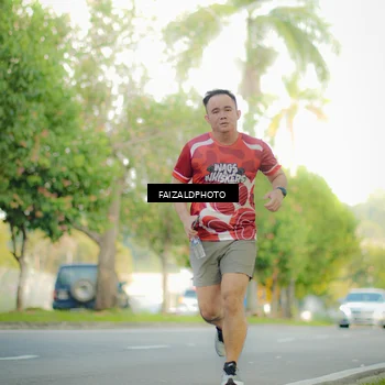 Runner Photo 8010698