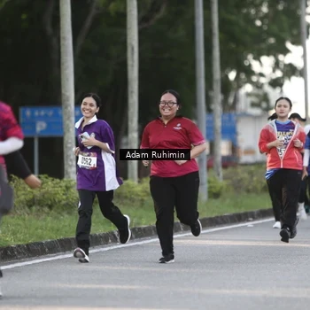 Runner Photo 8010700