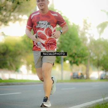 Runner Photo 8010703