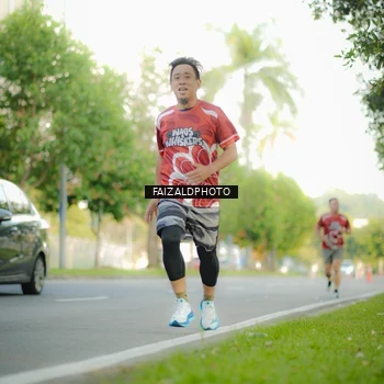 Runner Photo 8010705