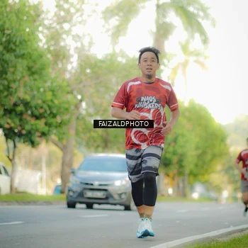 Runner Photo 8010709