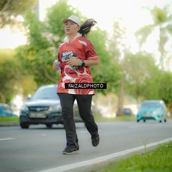 Runner Photo 8010714