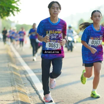 Runner Photo 8010715