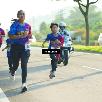 Runner Photo 8010725