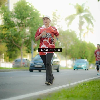 Runner Photo 8010726