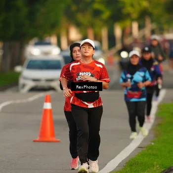 Runner Photo 8010750