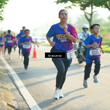 Runner Photo 8010757