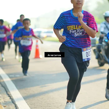 Runner Photo 8010759