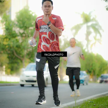 Runner Photo 8010782