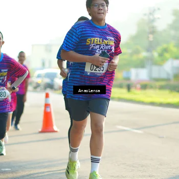 Runner Photo 8010816