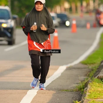Runner Photo 8010839