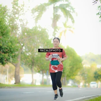 Runner Photo 8010844