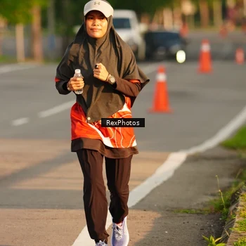 Runner Photo 8010860