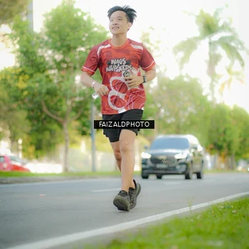Runner Photo 8010872