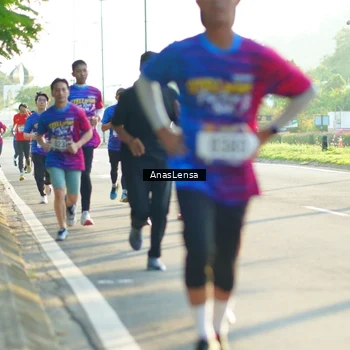 Runner Photo 8010885
