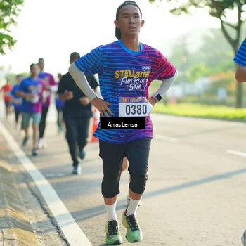 Runner Photo 8010891