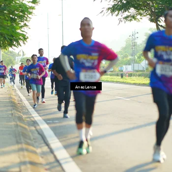 Runner Photo 8010896