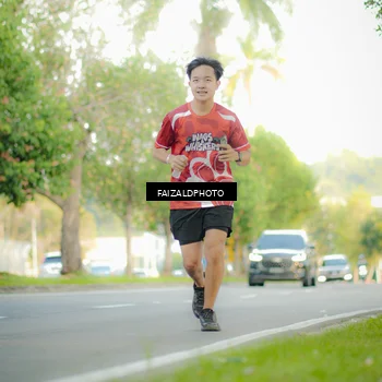 Runner Photo 8010897