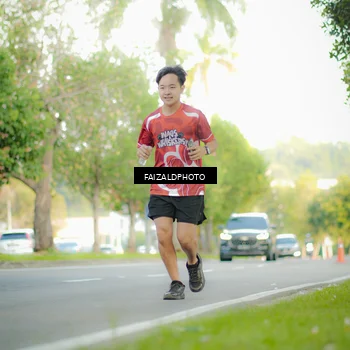 Runner Photo 8010905