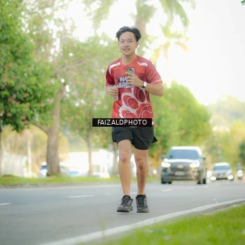 Runner Photo 8010906