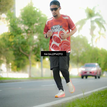 Runner Photo 8010916