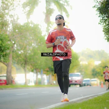 Runner Photo 8010923