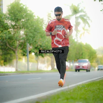 Runner Photo 8010938