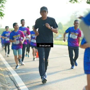 Runner Photo 8010940