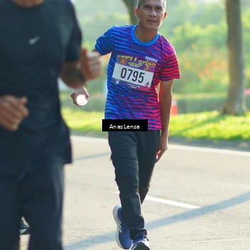 Runner Photo 8010953