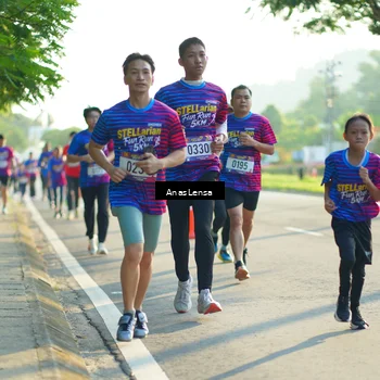 Runner Photo 8010975