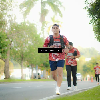 Runner Photo 8010984