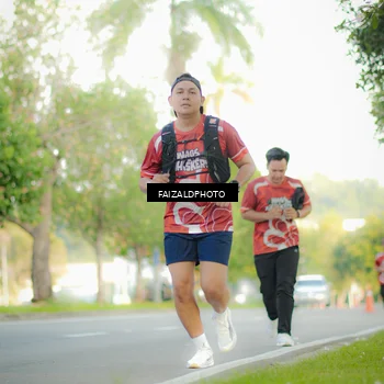 Runner Photo 8010991