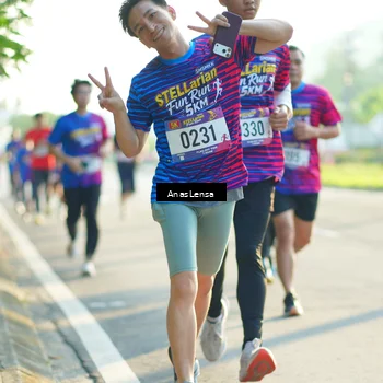 Runner Photo 8011002