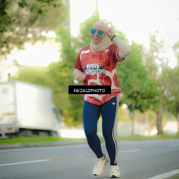 Runner Photo 8011028