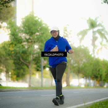 Runner Photo 8011031