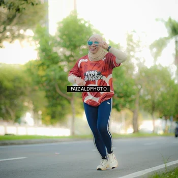 Runner Photo 8011034