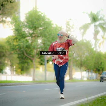 Runner Photo 8011042