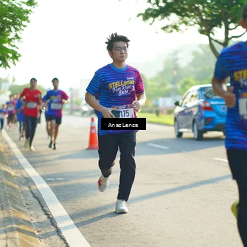 Runner Photo 8011058