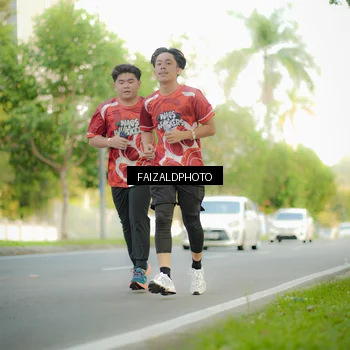 Runner Photo 8011067