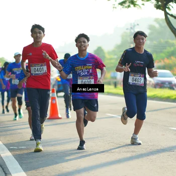 Runner Photo 8011068