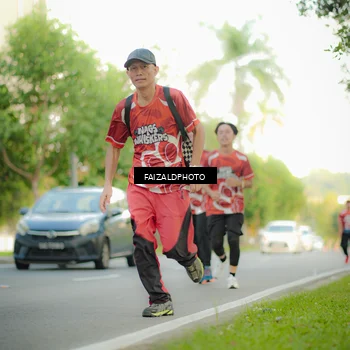 Runner Photo 8011077