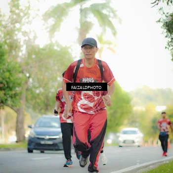 Runner Photo 8011078