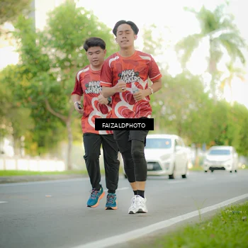 Runner Photo 8011079